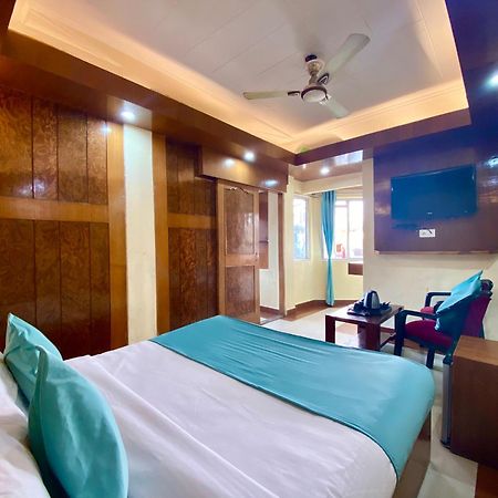 Riversun Hotel Mall Road Mussoorie Esterno foto