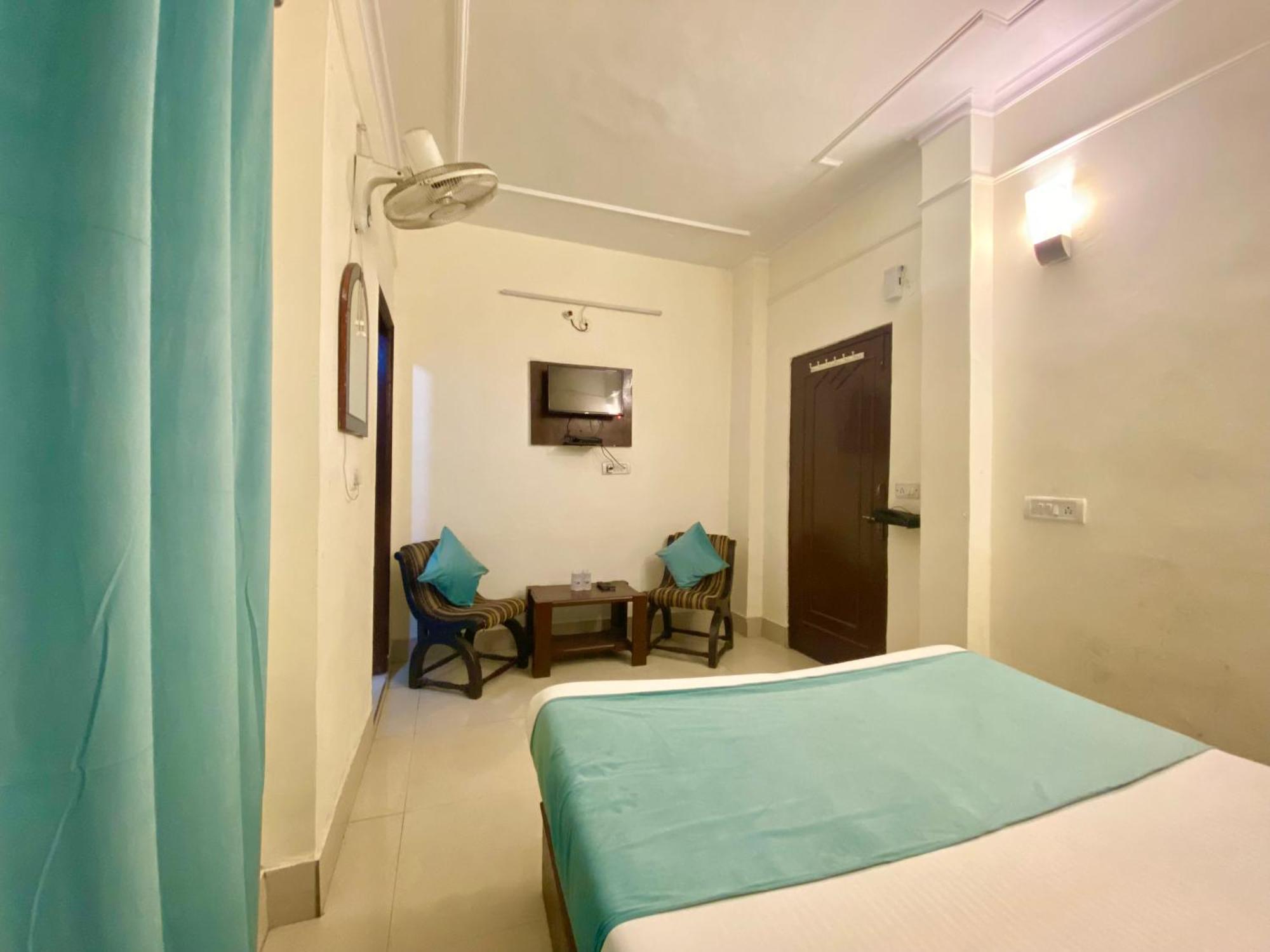 Riversun Hotel Mall Road Mussoorie Esterno foto